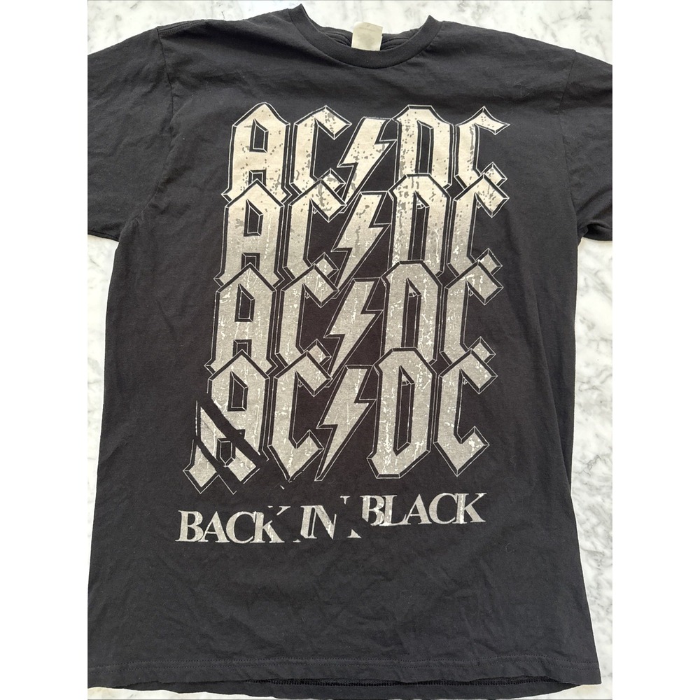AC/DC Back In Black Concert T-Shirt 2010 Live Nation Size XL